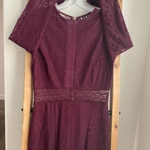Marron sexy Lacey dress